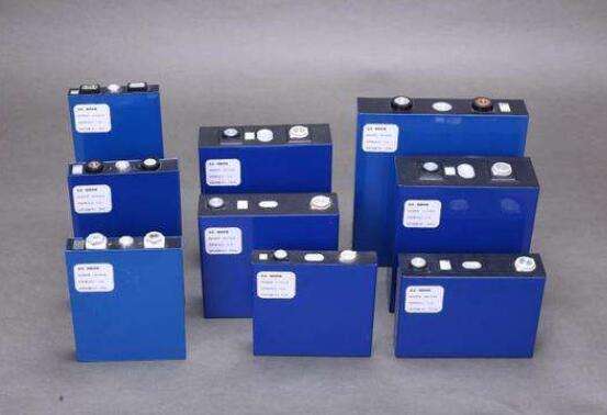 1GWh！中國(guó)鐵塔2021-2022年磷酸鐵鋰換電電池招標(biāo)！